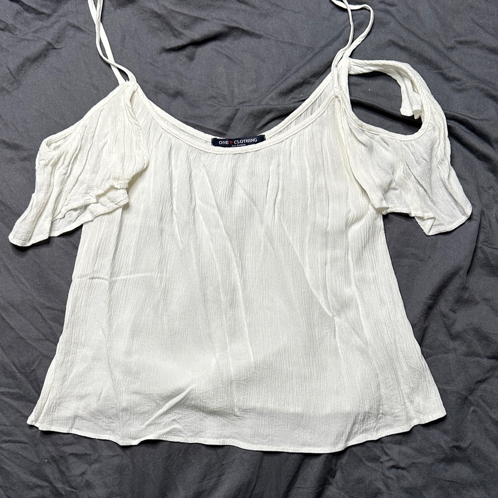 One Clothing Cream Cold-Shoulder Blouse